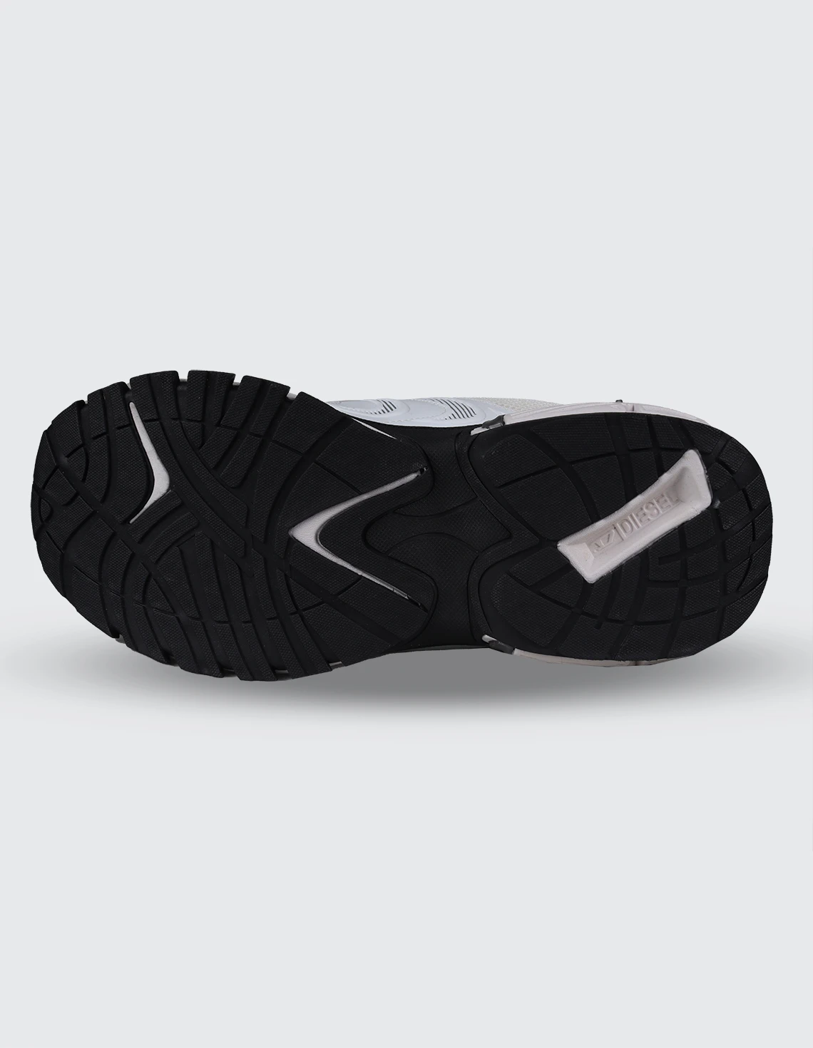 کفش دویدن مردانه Diesel Diesel 55605 M