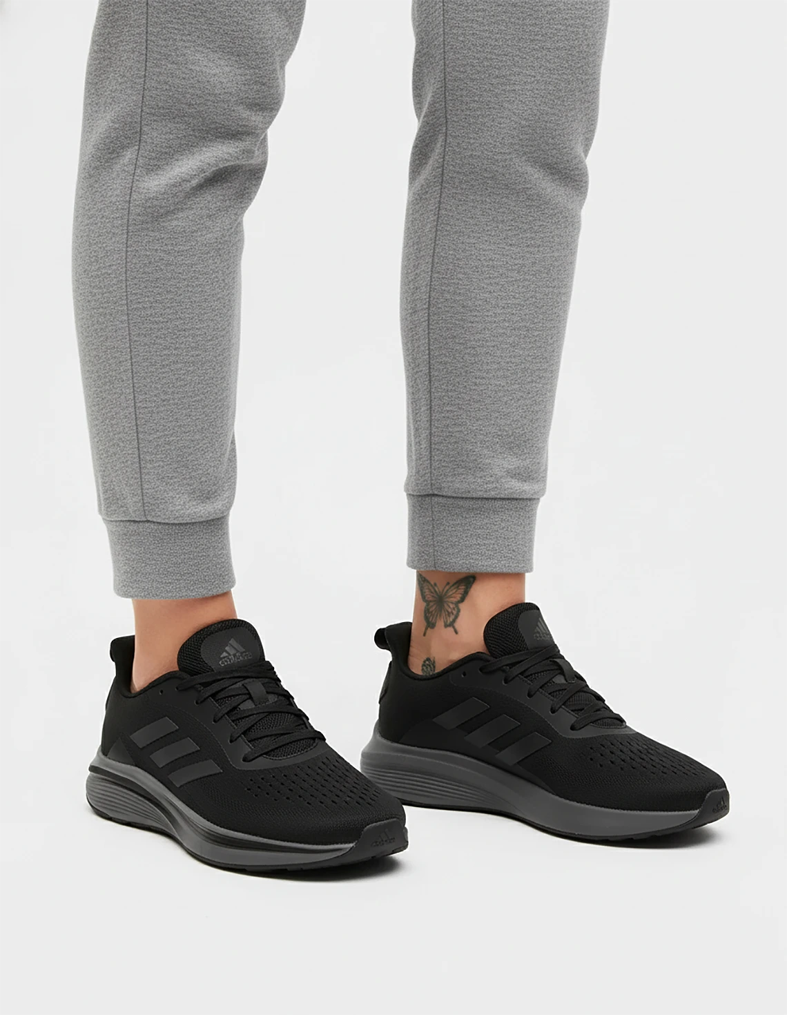 کفش دویدن مردانه آدیداس Voeuy Duramo M