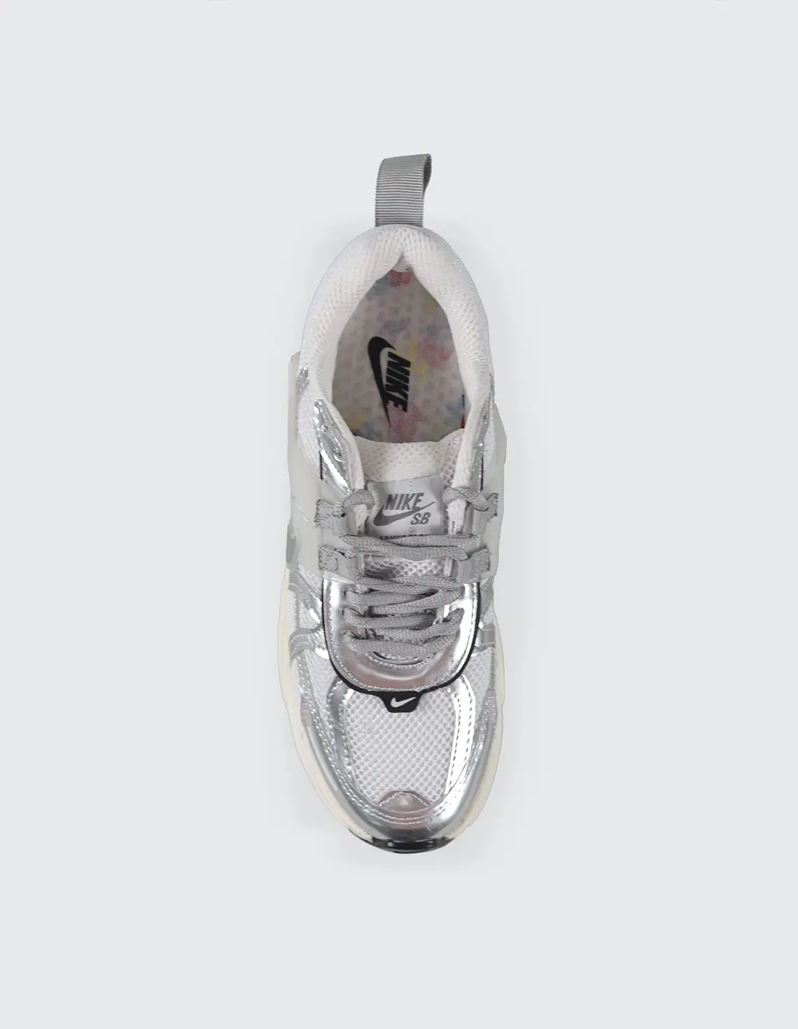 کفش دویدن زنانه نایکی V2K Run Summit W