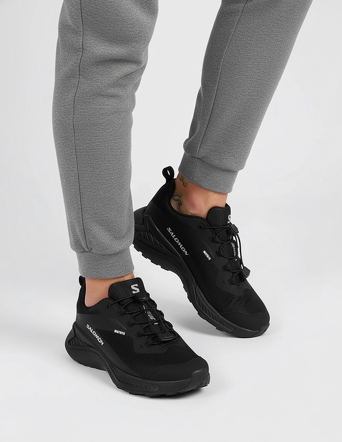 کفش پیاده روی مردانه سالامون Genesis Matrix M