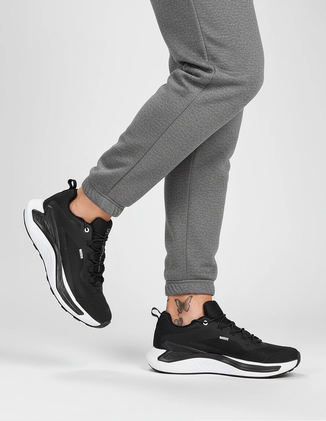 کفش پیاده روی مردانه سالامون Genesis Matrix M