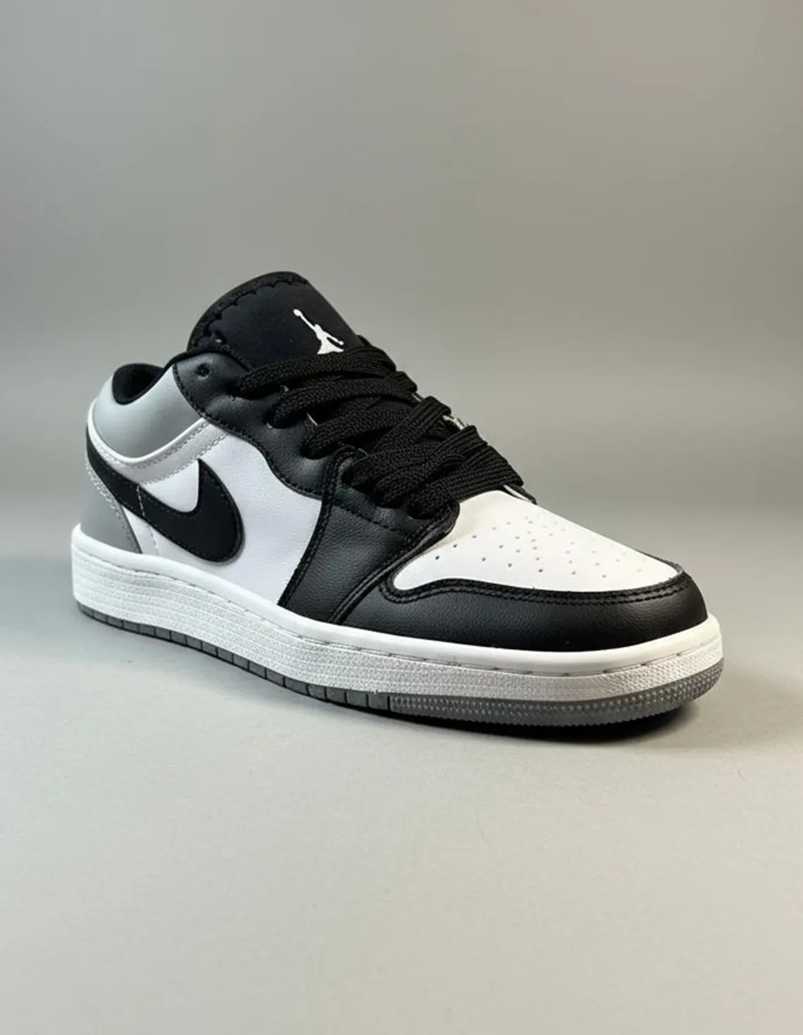 کفش روزانه زنانه نایکی Air Jordan 1 Low LX W