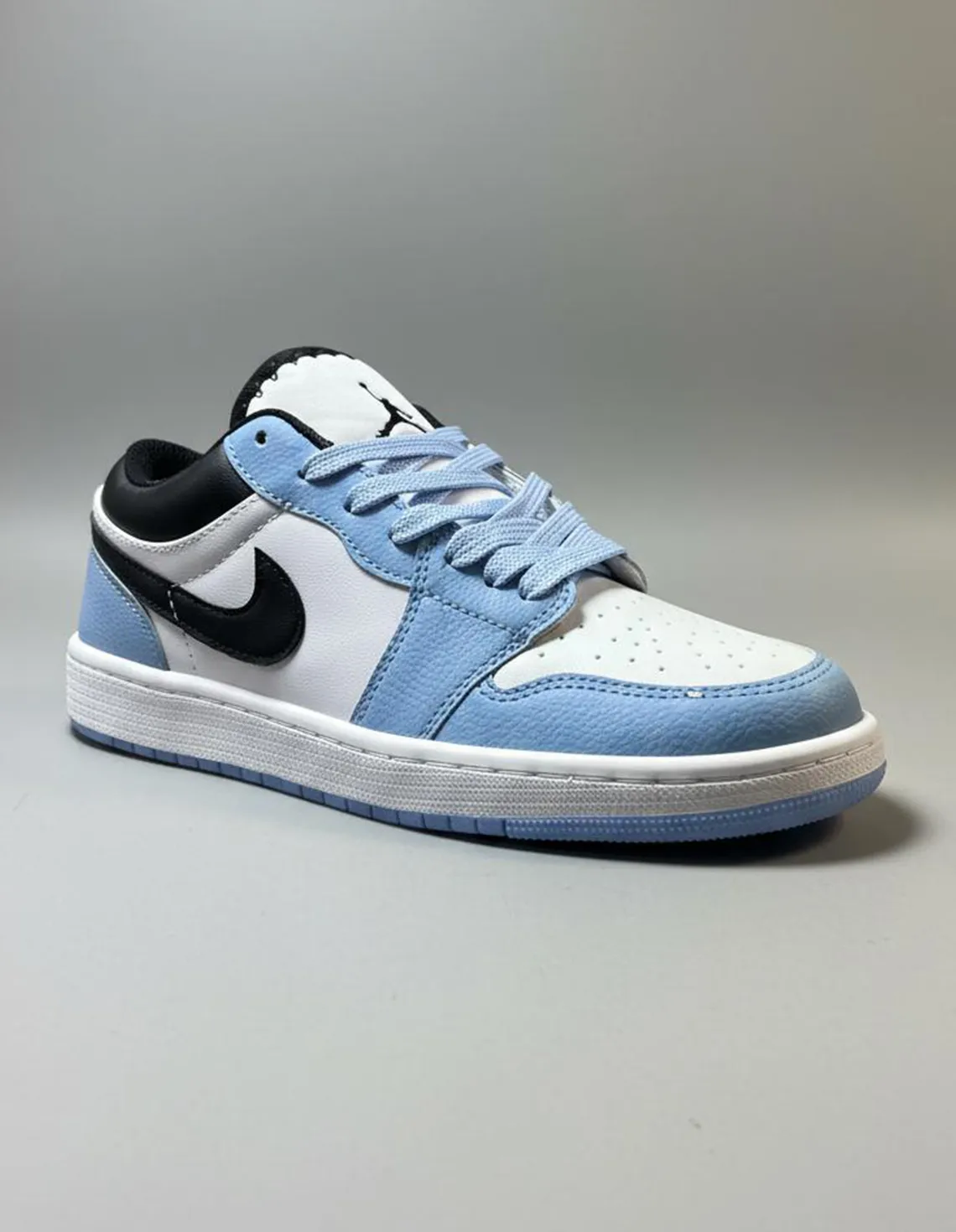 کفش روزانه مردانه نایکی Air Jordan 1 Low LX M