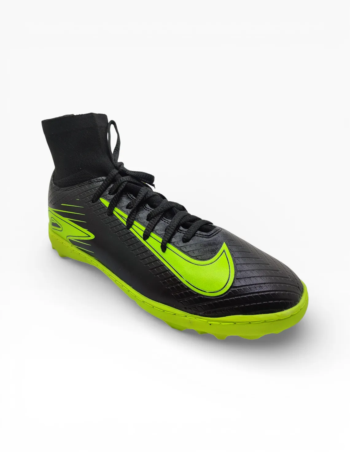 کفش فوتبال مردانه نایکی Move X M